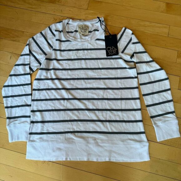 Chaser Long Sleeve Crew Neck Striped Pullover size small - Picture 4 of 5